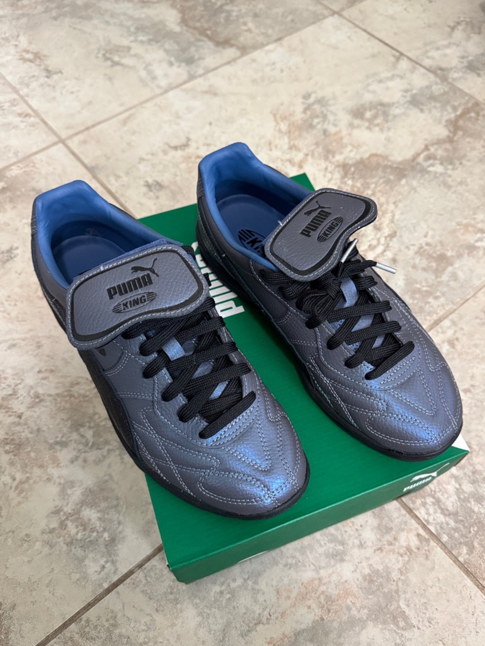 Puma King Indoor Mesmerize Sneakers